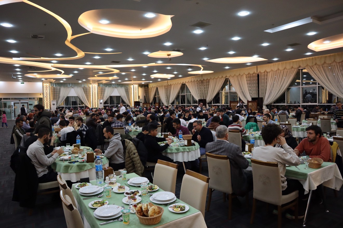 Geleneksel Fakülte iftarımız gerçekleştirildi.